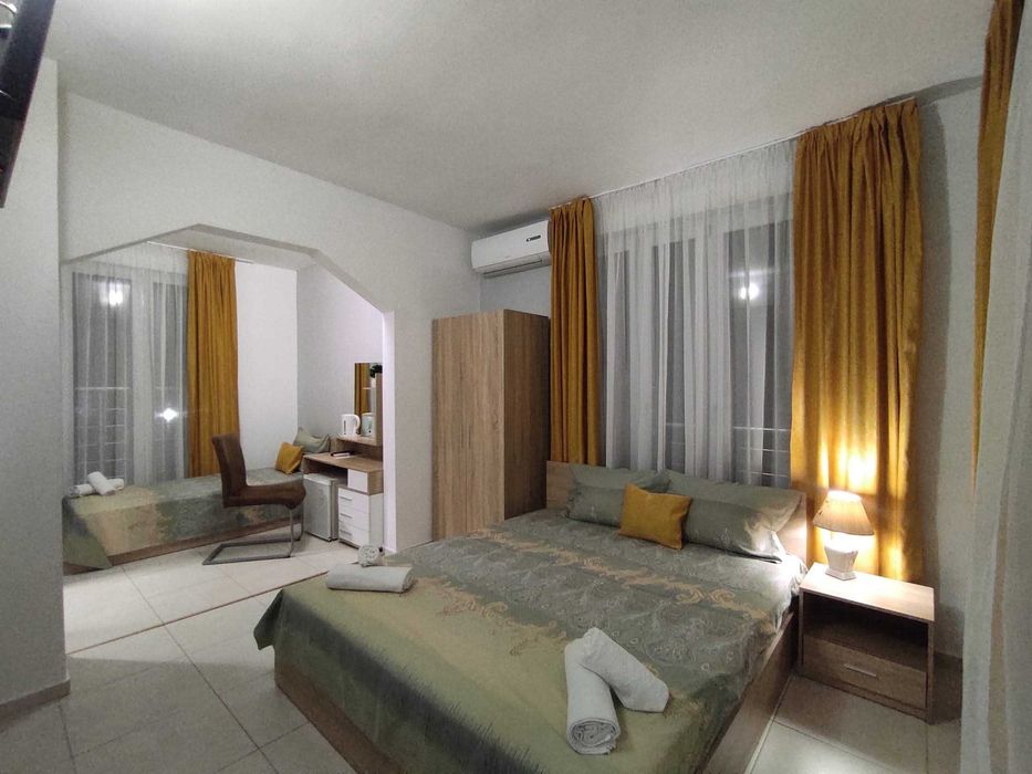 Обзавеждане спалня и единично легло с матрак Ted