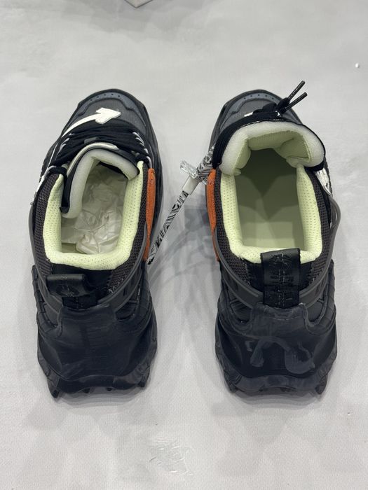 Off-White odsy-1000