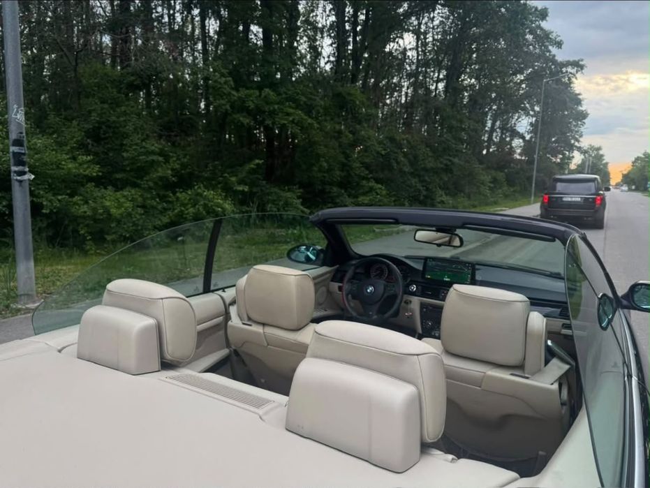 Vand sau schimb Bmw E93 Cabrio an 2008