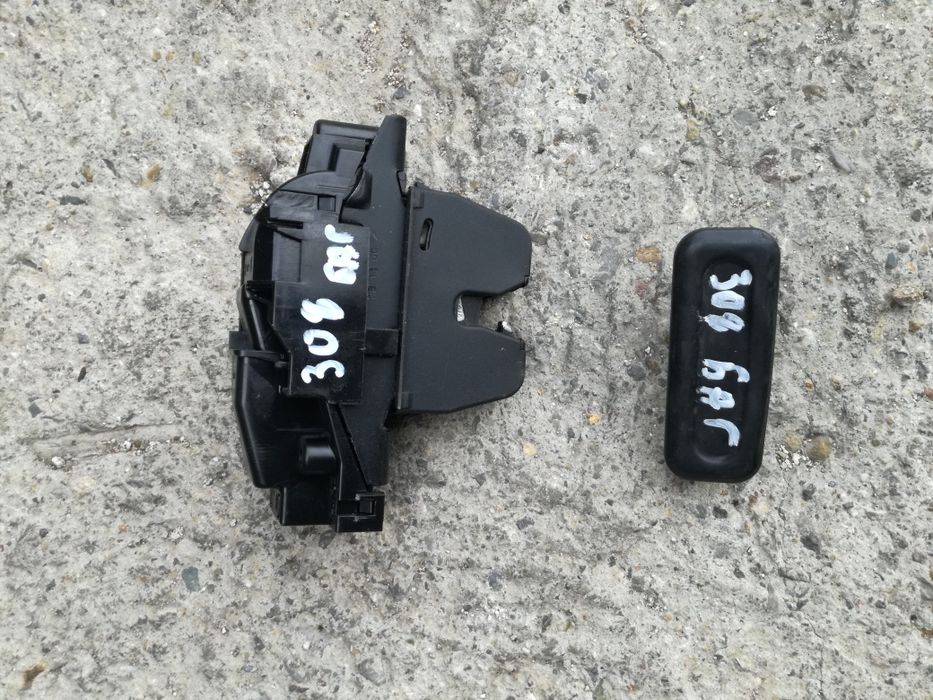 Пежо 308 Peugeot 308 брави брава багажник дръжки дръжка