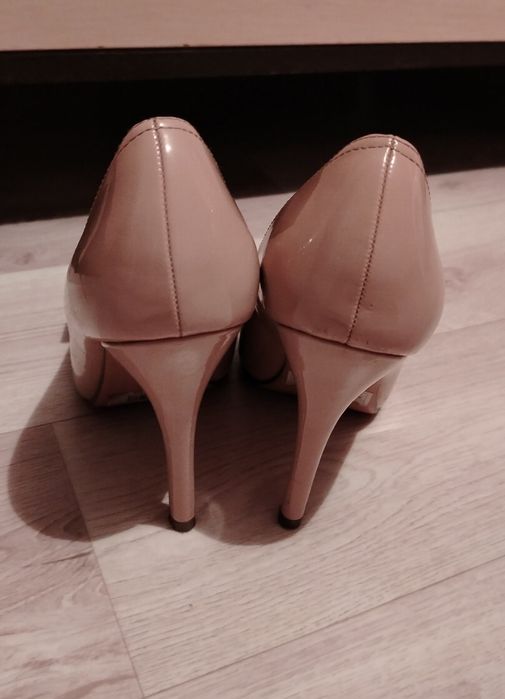 Туфелька Золушки продам