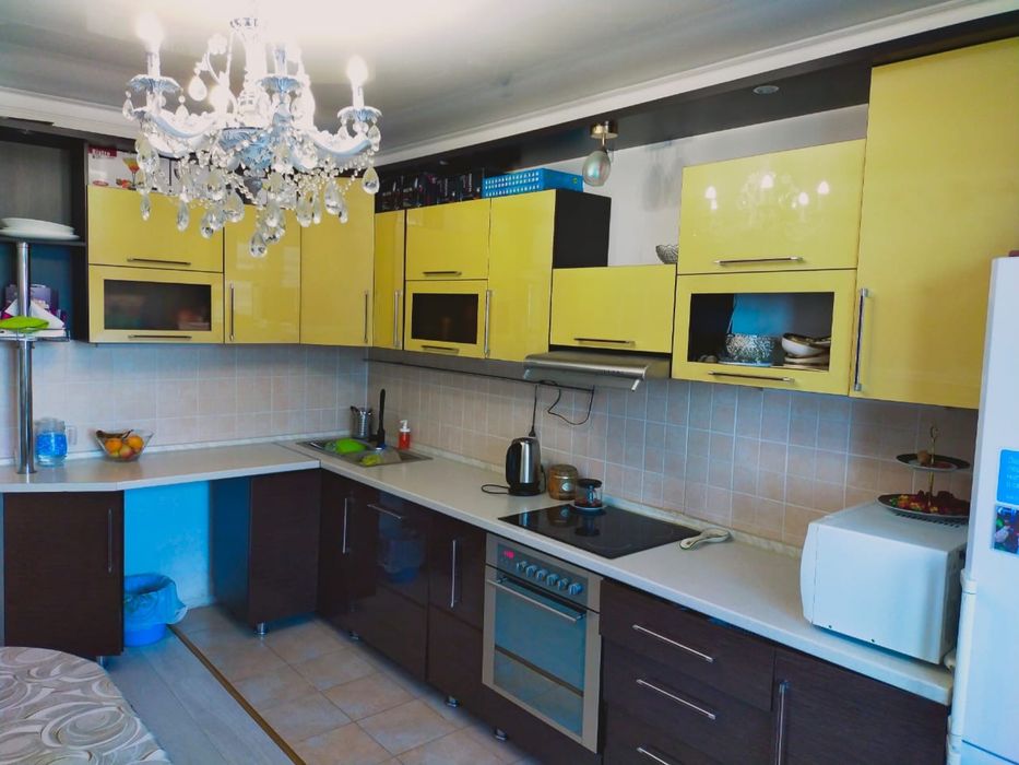 Продам кухонный гарнитур