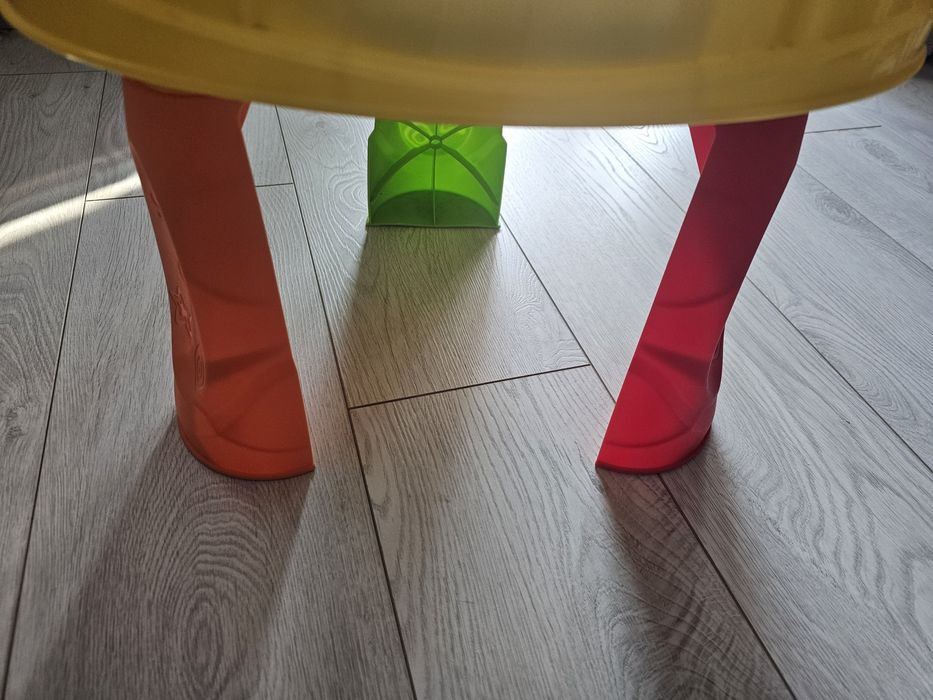 Masa activitati bebelusi smyk