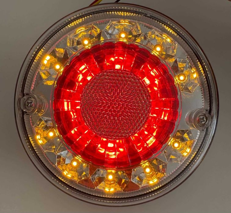 КОМПЛЕКТ Кръгъл LED стоп 3 функции 24V (стоп/мигач/габарит) за камион, ремарке