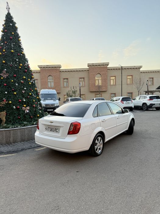 Lasetti Jentra 2016 mexanika