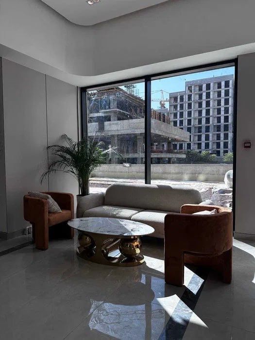 New Port 2/4/16 white box 47м2