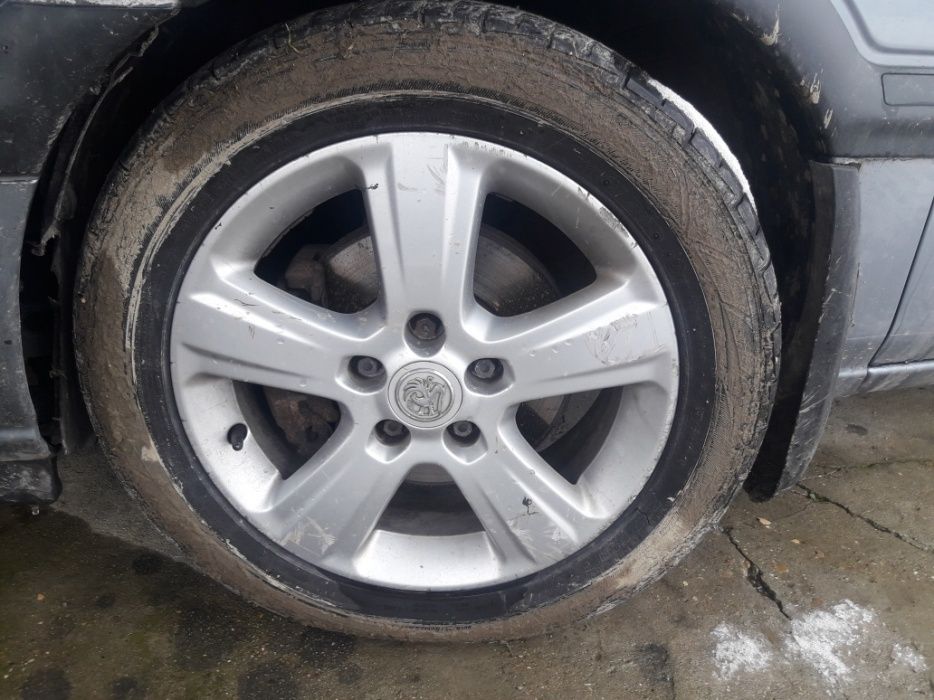 Опел зафира opel zafira 2.0DTI само на части