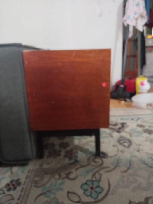 Продается тумбочка