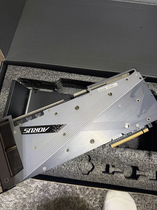 Placa video rx 7900 xtx 24 gb 384 biti ca noua