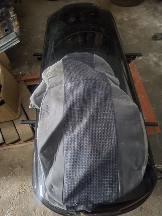 Автомобильные чехлы б.у