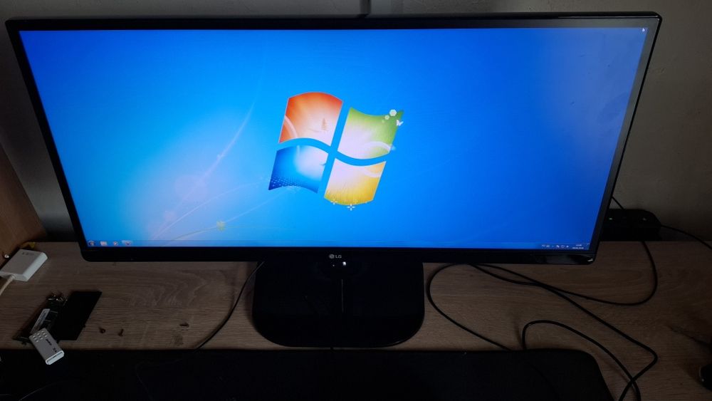 Vand Monitor LG Ultrawide IPS 25UM58-P