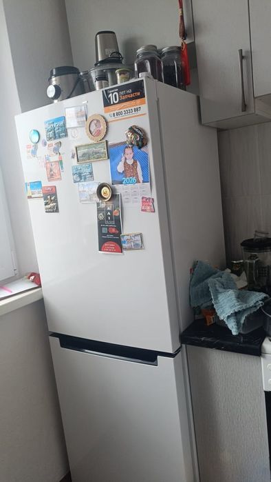 Продам холодильник