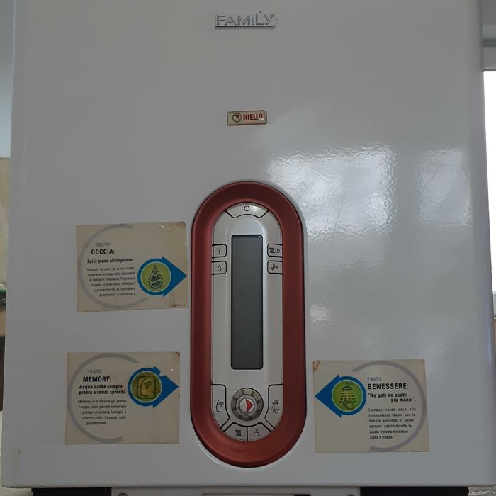 Depozit piese s.h.centrale RIELLO diverse modele.