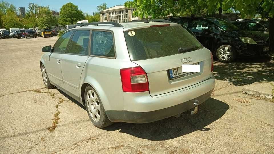 Dezmembrez AUDI A4  2002 2.5 TDI 114 KW Cod Motor  AYM