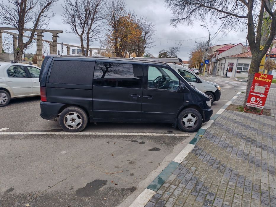 Mercedes vito an 2000 model lung 2150 e neg.