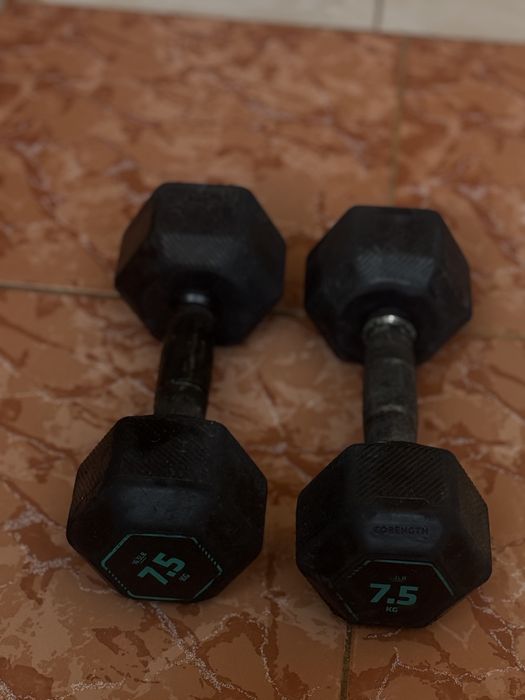 Ganteră de cross training bodybuilding 7,5kg, din fontă 80% reciclată