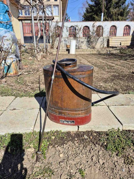 Лозарски пръскачка