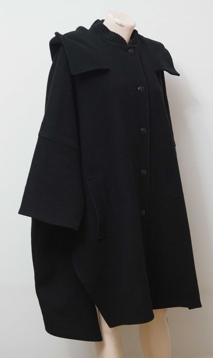 Palton Stela McCartney  cu gluga tip poncho capa marimea 44