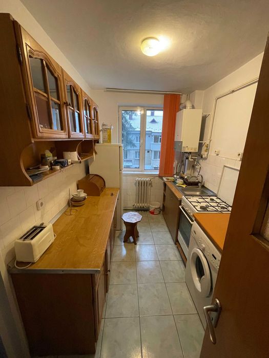 Inchiriere Apartament 2 Camere - 300 EUR/luna