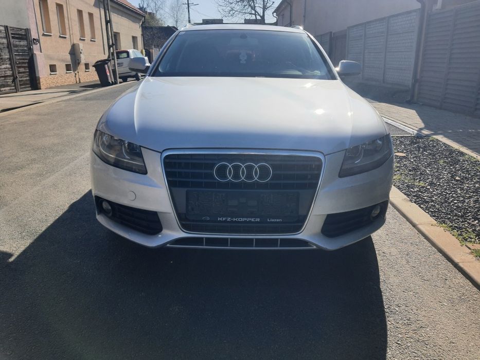 Audi A4 2.0 tdi, 143 cp, euro5, an 2011
