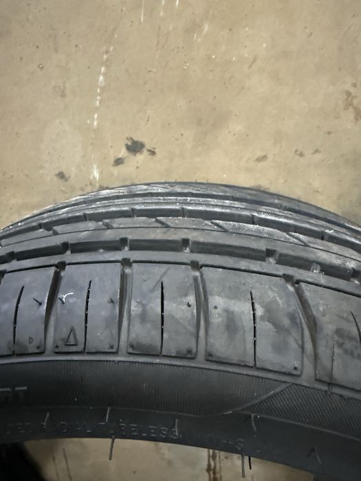 Гуми 225/40 R18 2бр.