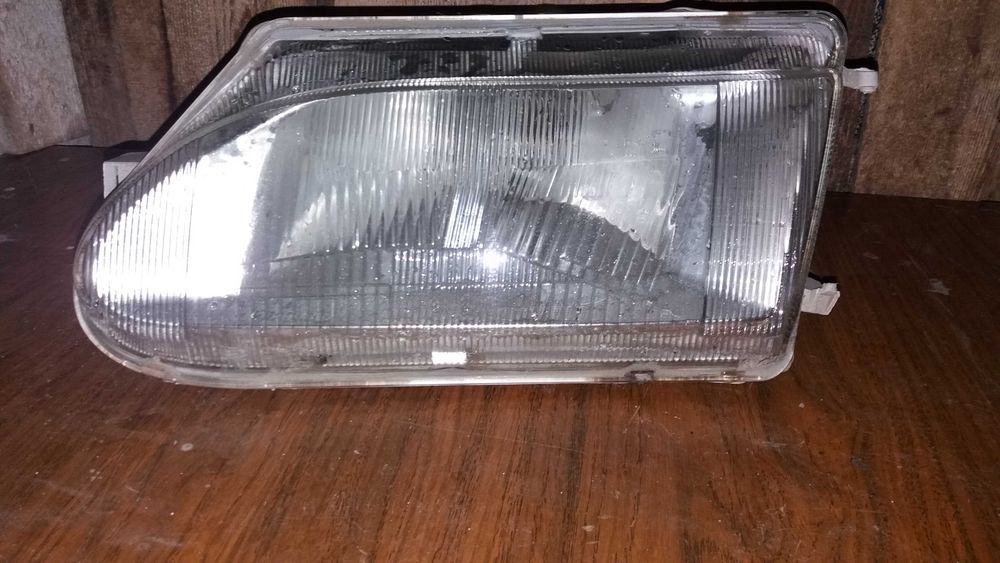 Продам фару на ваз 2114