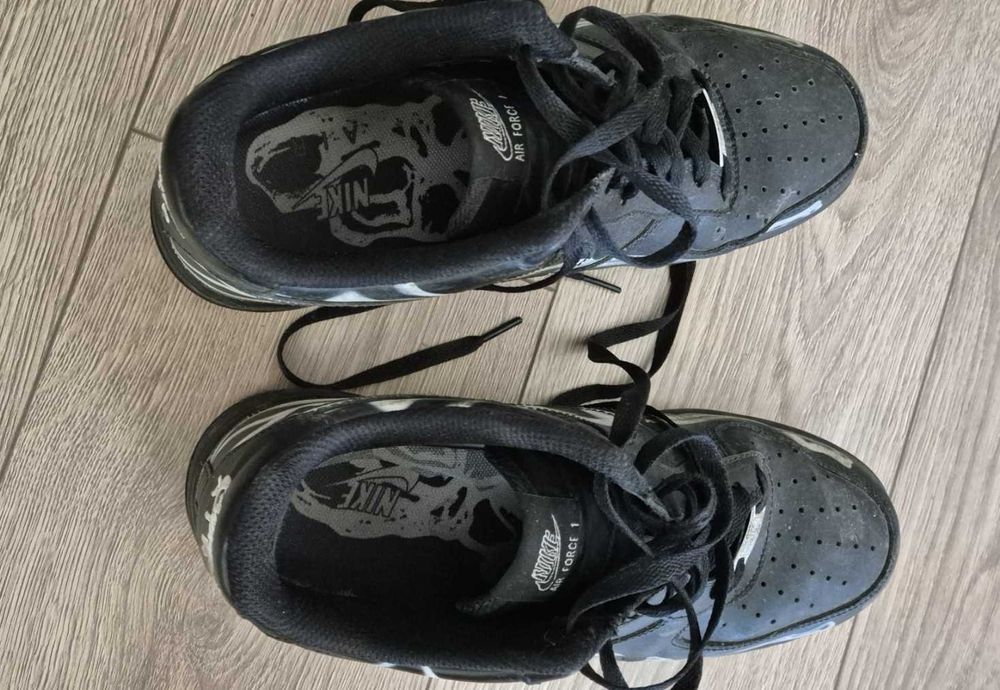 Мъжки Adidas 43 1/2 и Nike 43