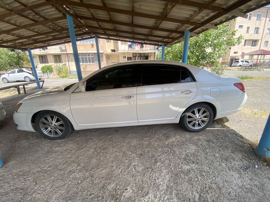 tayota avalon 2008