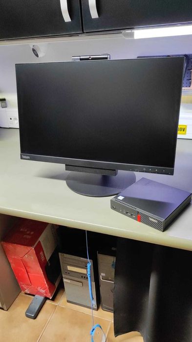 Monitor Lenovo ThinkCentre Tiny-In-One 24"