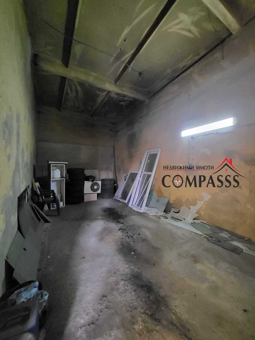 Продава се Промишлена сграда в Добрич, Градска болница - 2061 кв.м за 153 €/кв.м - Снимка #10