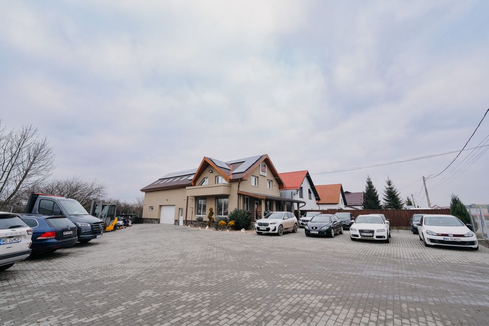 De vanzare  spatiu comercial - birouri - depozit - Cristesti E60