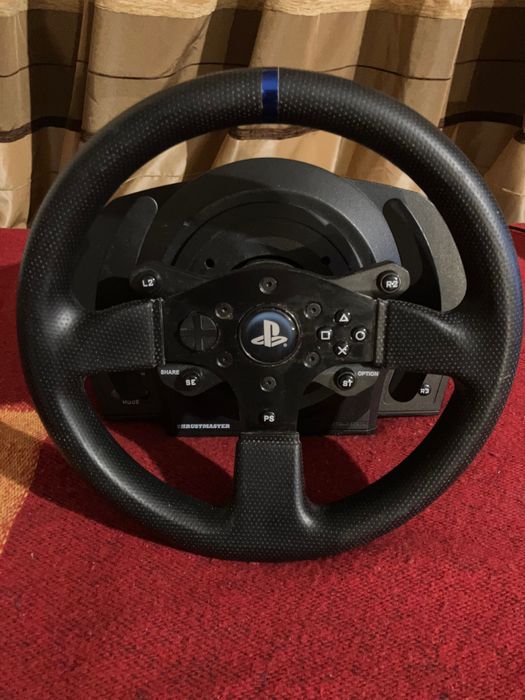 Волан Thrustmaster T300