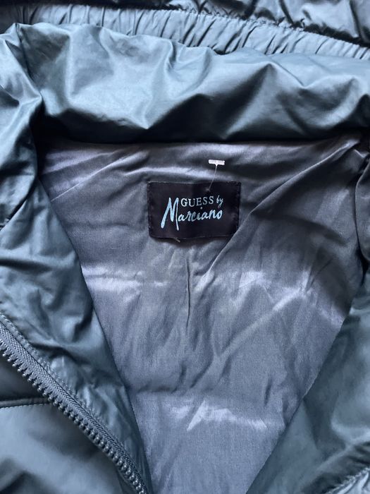 GUESS / дамско зимно яке 42/L