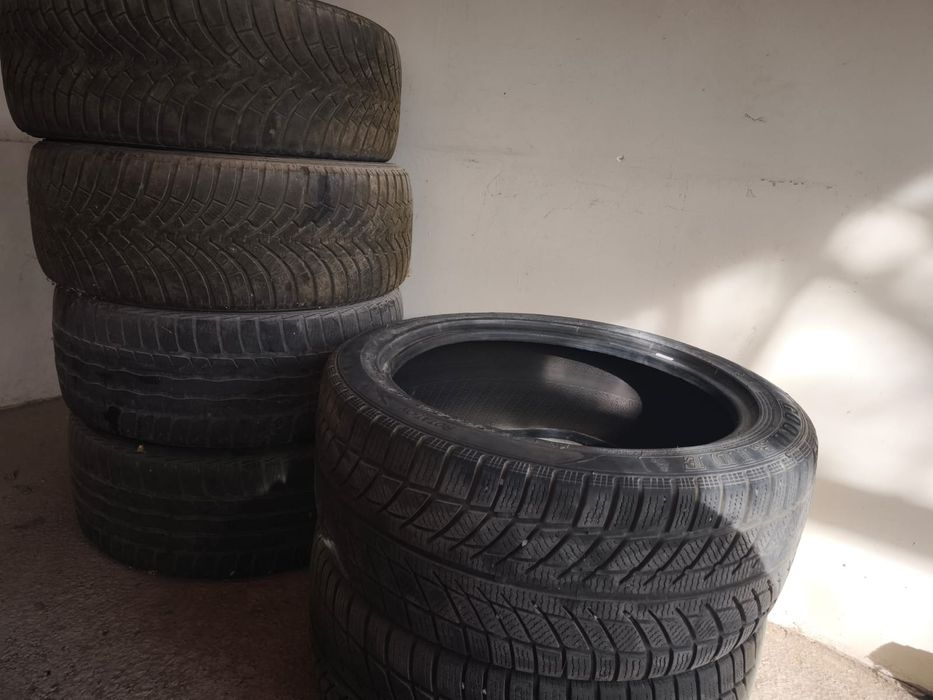 Автошины R17  225/45