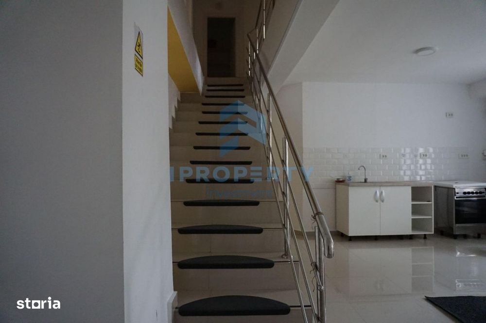 Comercial-Birouri | Piata Victoriei | 250 mpu | 18 Camere | Curte prop