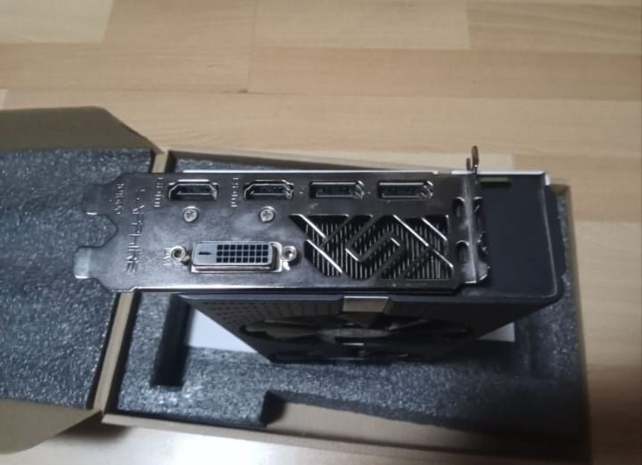 RX 570 Sapphire 4GB