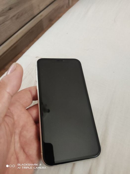 Vand schimb Iphone 11