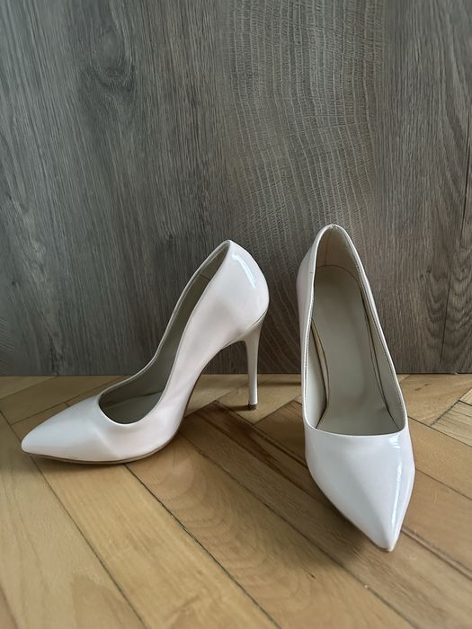 Дамски обувки на висок ток 35 номер