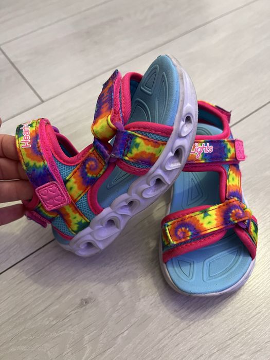 Sandale Skechers fetite 25