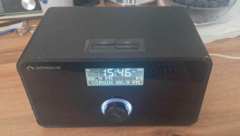 Radio AMADEUS/FM/DAB +/ Bluetooth