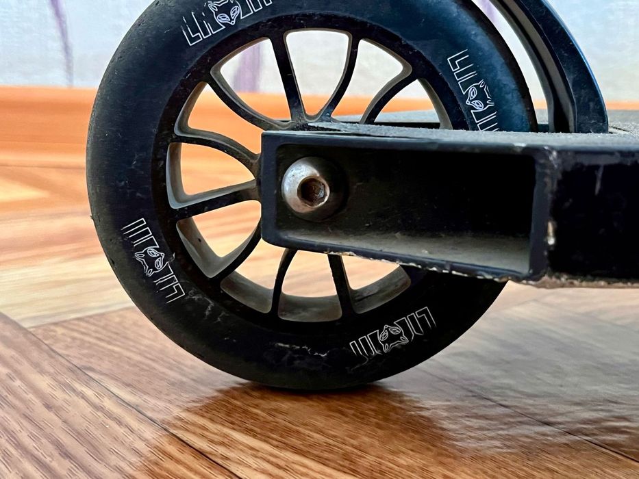 Трюковой самакат Limit