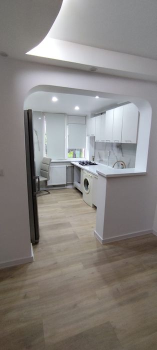 De vânzare apartament 2camere complet mobilat și utilat Republicii zona Caraiman