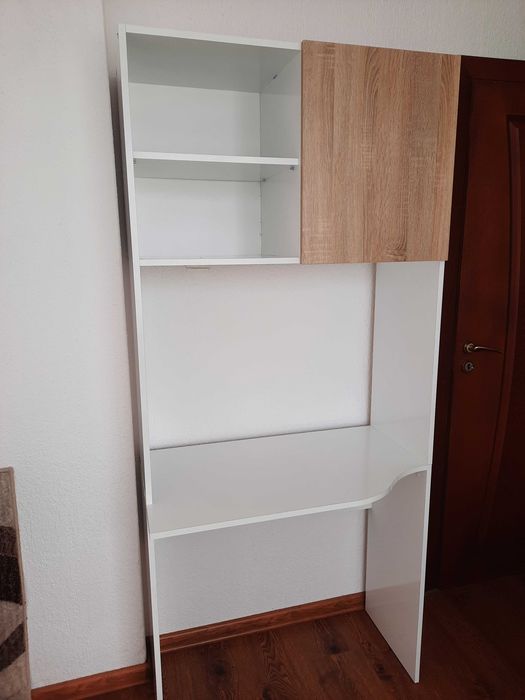 Бюро с надстройката. НОВО.