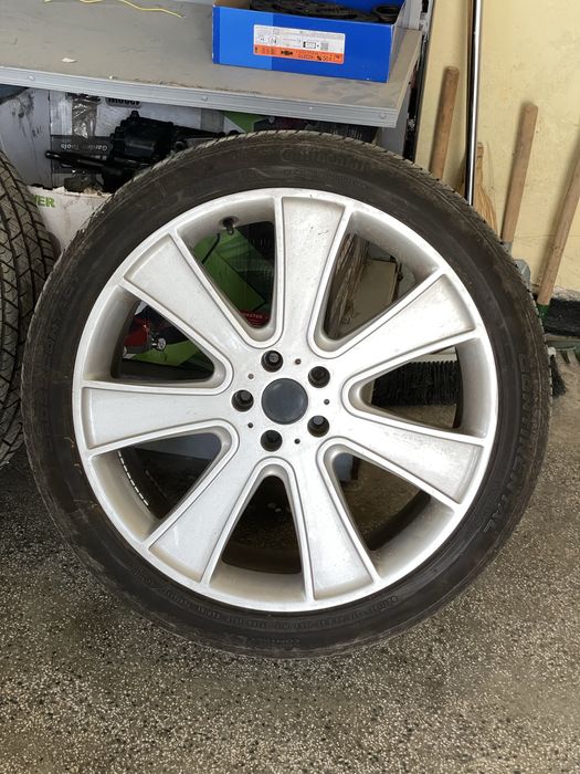 Гуми и джанти за BMW/RANGE ROVER