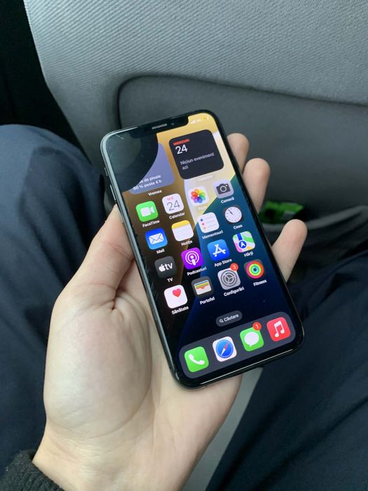 Vand/Schimb Iphone XS black 64 gb