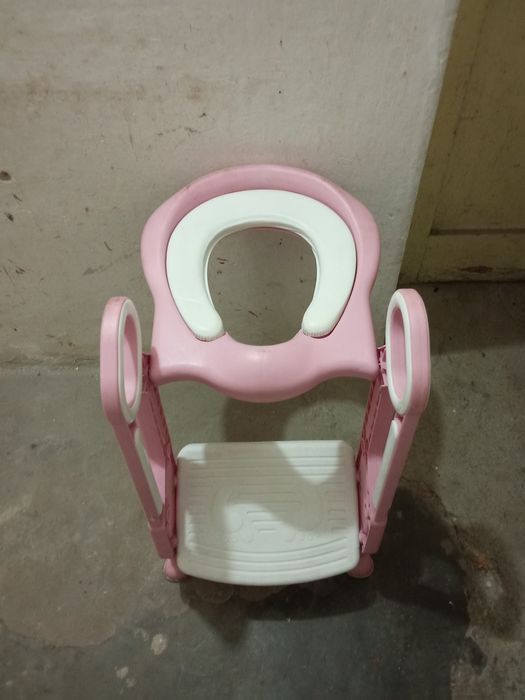 Белгийска седалка за тоалетна със стъпало от Белгия