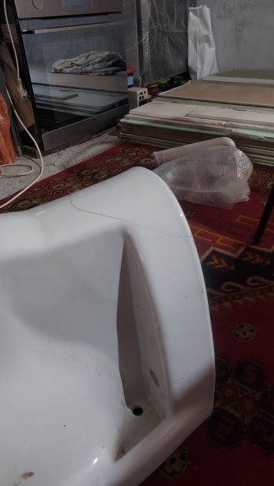 Унитаз и инсталляция Cersanit