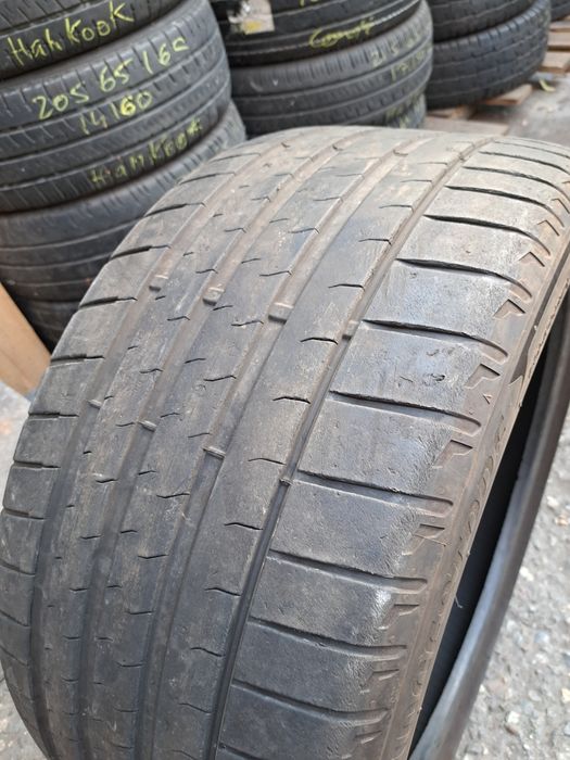 O anvelopa 295/35 R21 Bridgestone