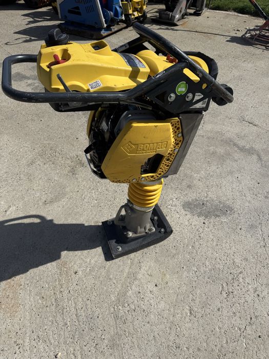 Mai compactor BOMAG BT60 ca nou 2023