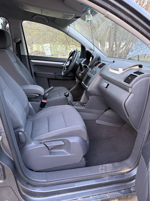 Dezmembrez VW Touran 1.9 TDI BKC